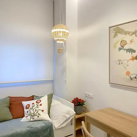 Centro, Parking Y Jardin, 6 Personas, Bonito Appartamento